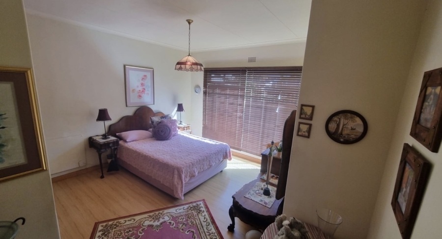 2 Bedroom Property for Sale in Sasolburg Ext 11 Free State